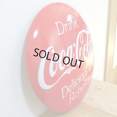 画像2: ブリキ看板 コカコーラ アンティーク ガレージ プレート 丸型 壁飾り 正規ライセンス品 アメリカン 雑貨 インテリア おしゃれ 可愛い サーファー カフェ 店舗