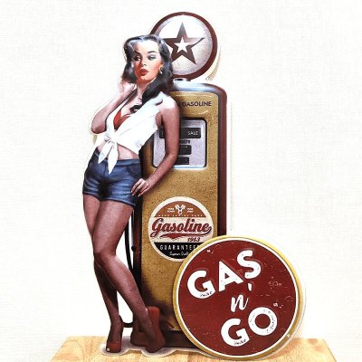 画像1: ブリキ看板 ビンテージ セクシー GAS & GO 女性 ガソリンスタンド アンティーク おしゃれ アメリカン 壁掛け プレート 壁飾り かわいい 雑貨 大きい 可愛い ガレージ インテリア サーファー カフェ 店舗