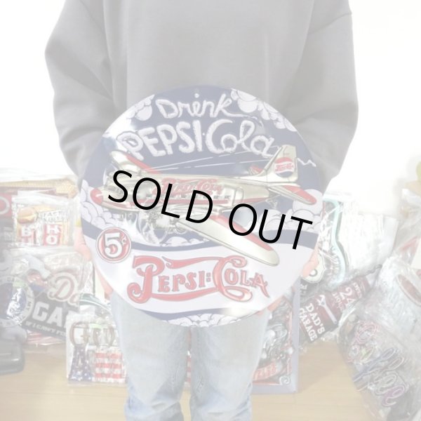 画像5: ブリキ看板 ペプシ アンティーク 珍しい 飛行機 ガレージ 赤 レッド 目立つ プレート 壁飾り 正規ライセンス品 アメリカン 雑貨 可愛い インテリア おしゃれ 可愛い サーファー カフェ 店舗 (5)