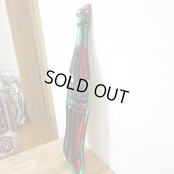 画像2: ブリキ看板 コカコーラ ボトル 瓶 アンティーク ガレージ プレート 可愛い 壁飾り 正規ライセンス品 アメリカン 雑貨 インテリア おしゃれ サーファー かわいい カフェ 店舗 (2)