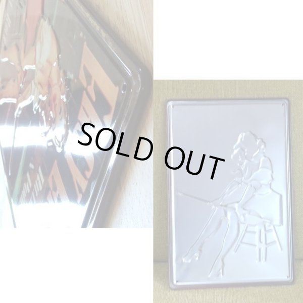 画像2: ブリキ看板 ビンテージ EASY EIGHT'S セクシー ビリヤード プレート かわいい 壁飾り アメリカン 雑貨 インテリア 可愛い サーファー カフェ 店舗 (2)