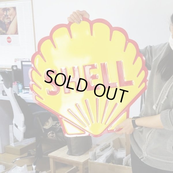 画像4: ブリキ看板 アンティーク SHELL シェル 貝殻 ガレージ 壁飾り ロゴ 正規ライセンス品 アメリカン 雑貨 インテリア かわいい おしゃれ 可愛い サーファー カフェ 店舗 (4)