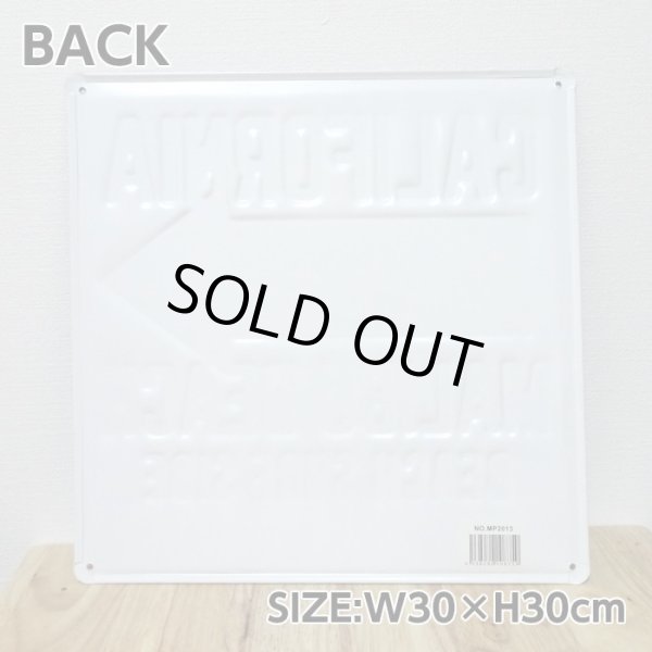 画像2: ブリキ看板 ビンテージ MALIBU BEACH マリブビーチ サーフィン アンティーク サーファー ガレージ プレート 壁飾り アメリカン 雑貨 インテリア おしゃれ 可愛い かわいい カフェ 店舗 (2)