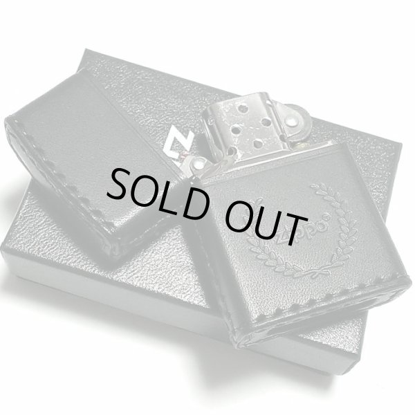 画像5: ZIPPO おしゃれ ライター 革巻き ブラック ジッポ ロゴデザイン レザー シンプル 本牛革 黒 かっこいい 皮 メンズ 渋い ギフト プレゼント (5)