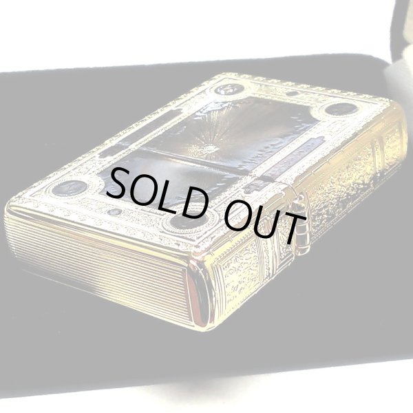 画像2: ジッポ 1937レプリカ フラットトップ ZIPPO ライター ファンタジーブック おしゃれ ゴールド&ブラック かっこいい 5面加工 エッチング彫刻 金黒 金タンク メンズ プレゼント ギフト (2)